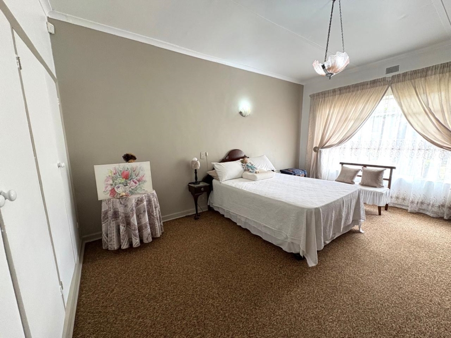 4 Bedroom Property for Sale in Naudeville Free State